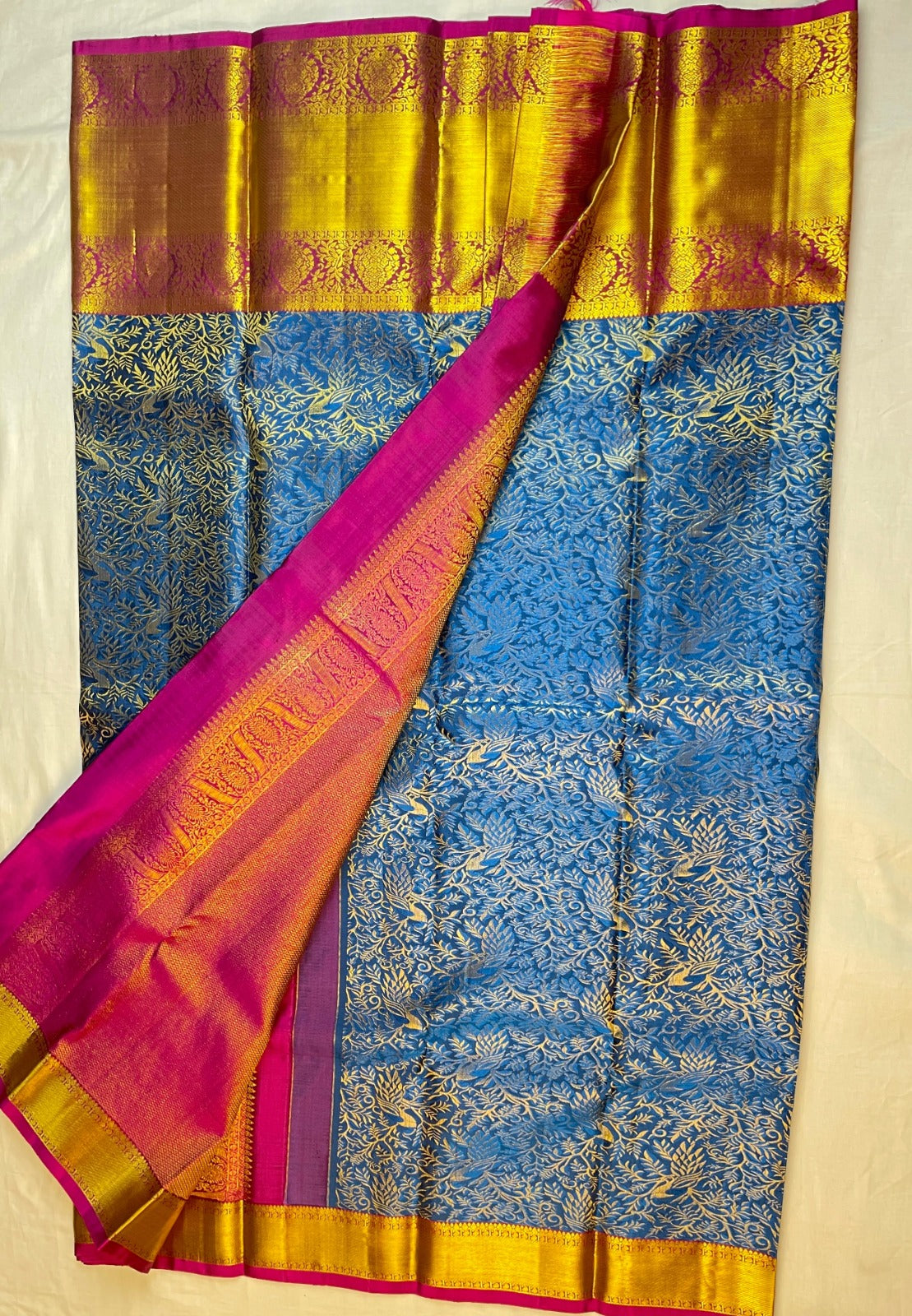 Kanchipattu Pure Handloom Bridal Saree with Silk Mark Certified