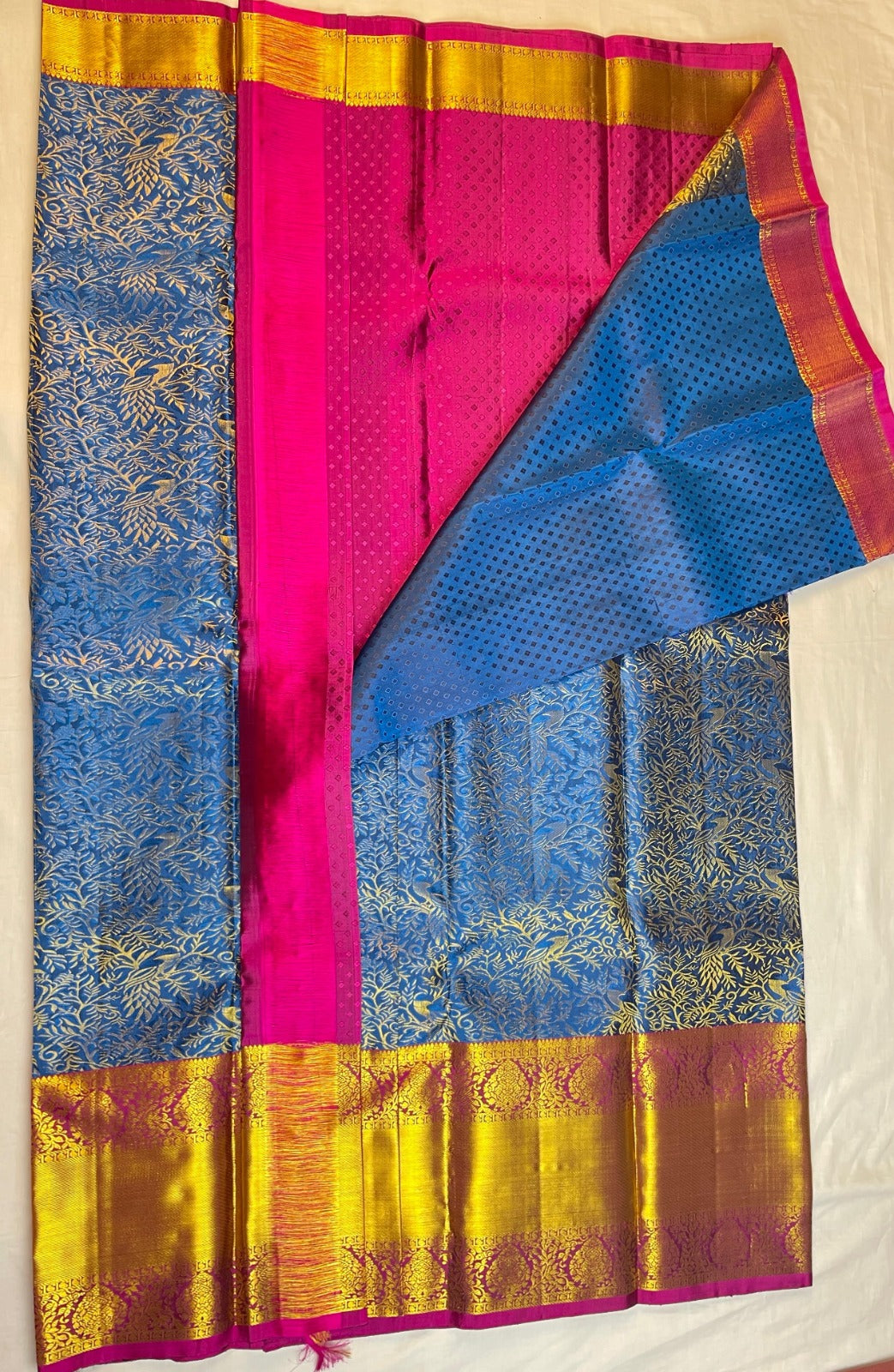 Kanchipattu Pure Handloom Bridal Saree with Silk Mark Certified
