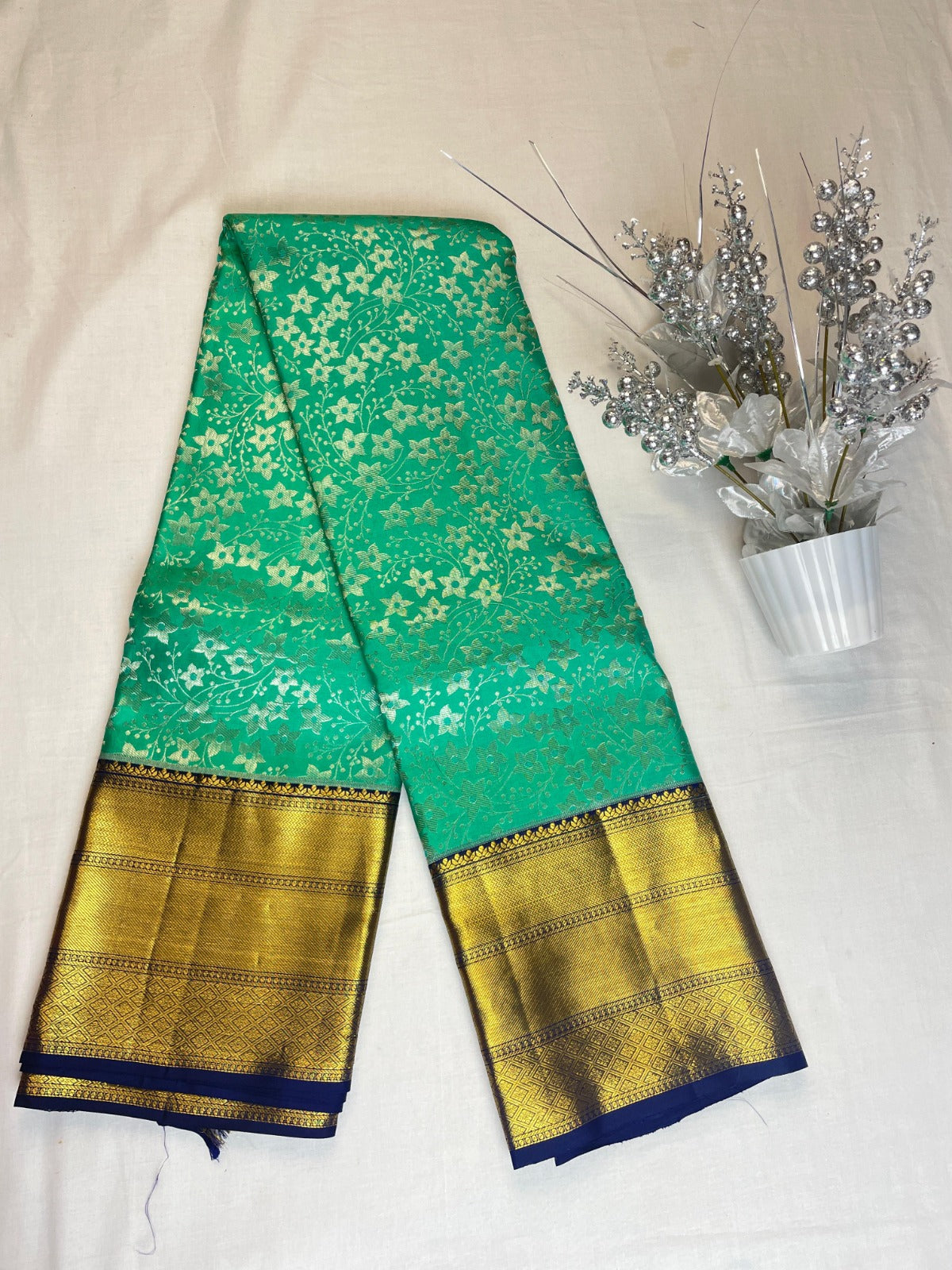 Kanchipattu Pure Handloom Bridal Sarees with Silk Mark Certified