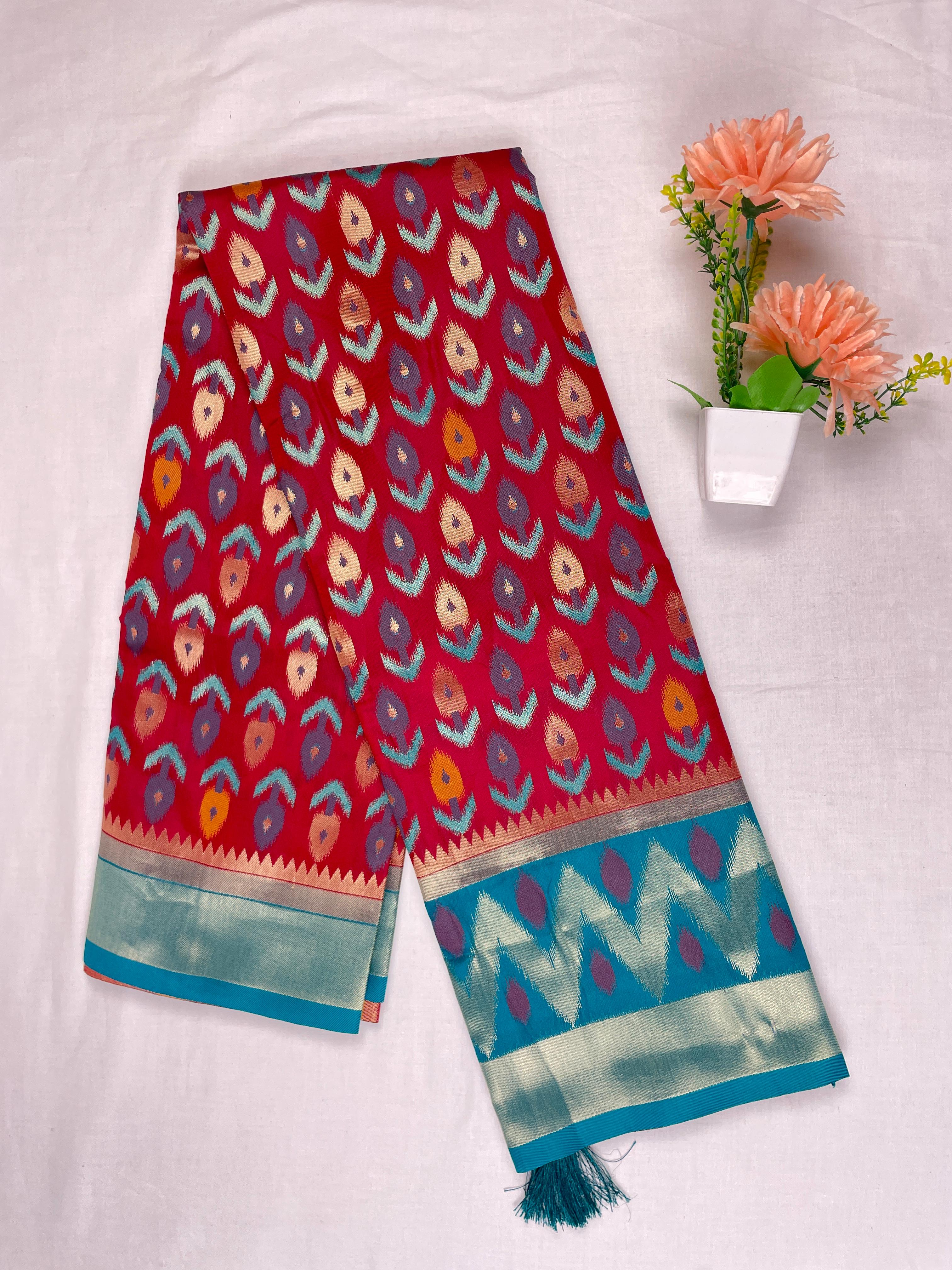Ikkat pattu Saree