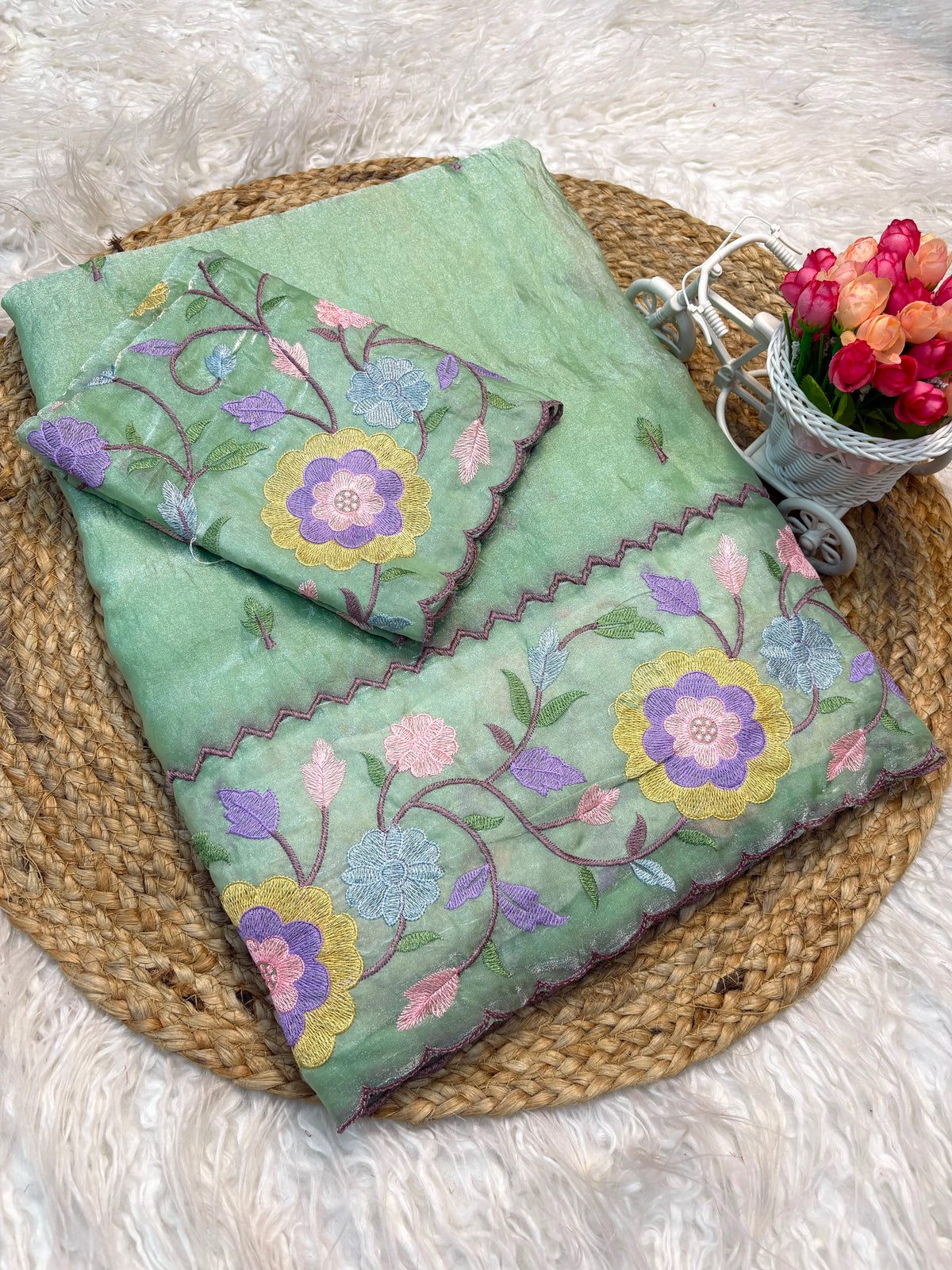 Fendi Satin Embroidery Flower Sarew